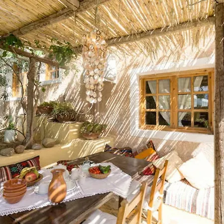 Mesodokia Homes